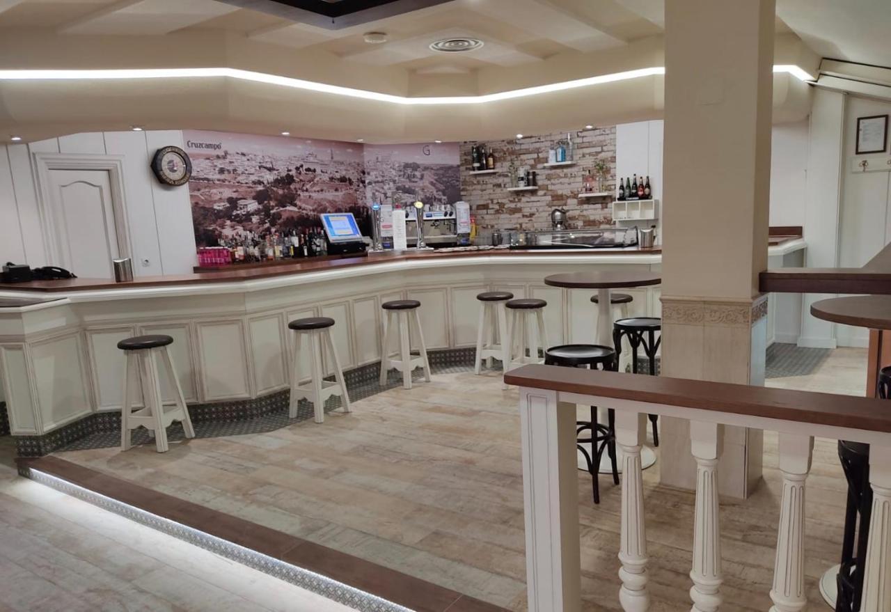 Hostal-Cafe Gutgreco Sonseca Екстериор снимка