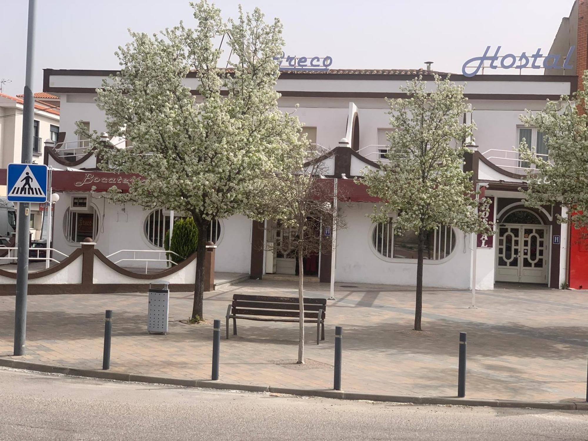 Hostal-Cafe Gutgreco Sonseca Екстериор снимка