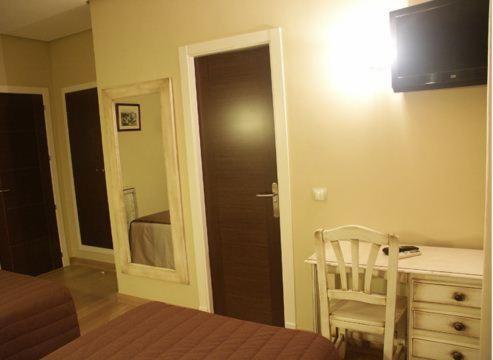 Hostal-Cafe Gutgreco Sonseca Екстериор снимка